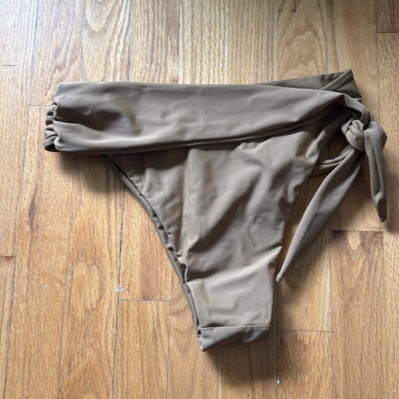 Alia Blue sz L bikini bottoms ochre brown Tie-Side NWOT new - Picture 4 of 4
